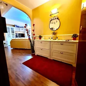 Appartamento La Maison Blanche, Aeroporto di Catania Fontana Rossa